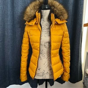 Zara puffer jacket